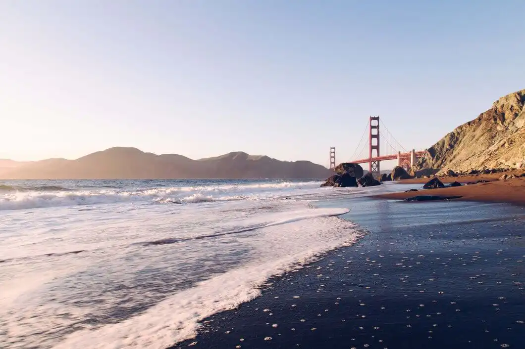 mesmerizing view calm ocean with bridge mountains background usa 181624 23698